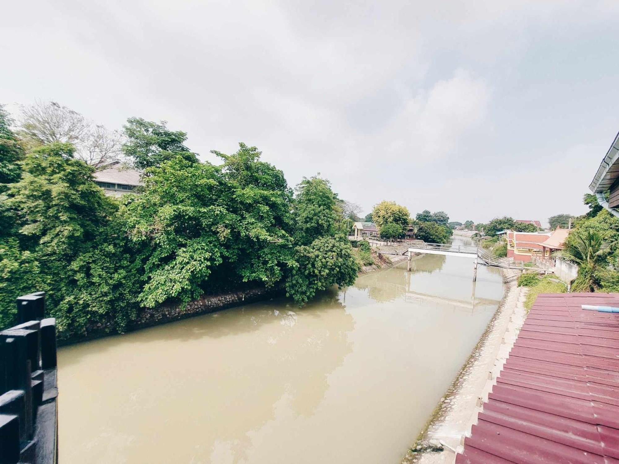 Riverside בית אירוח *